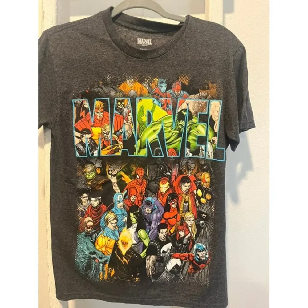 Marvel Boys Graphic T-Shirt Size S Short Sleeve Superhero Tee Excellent